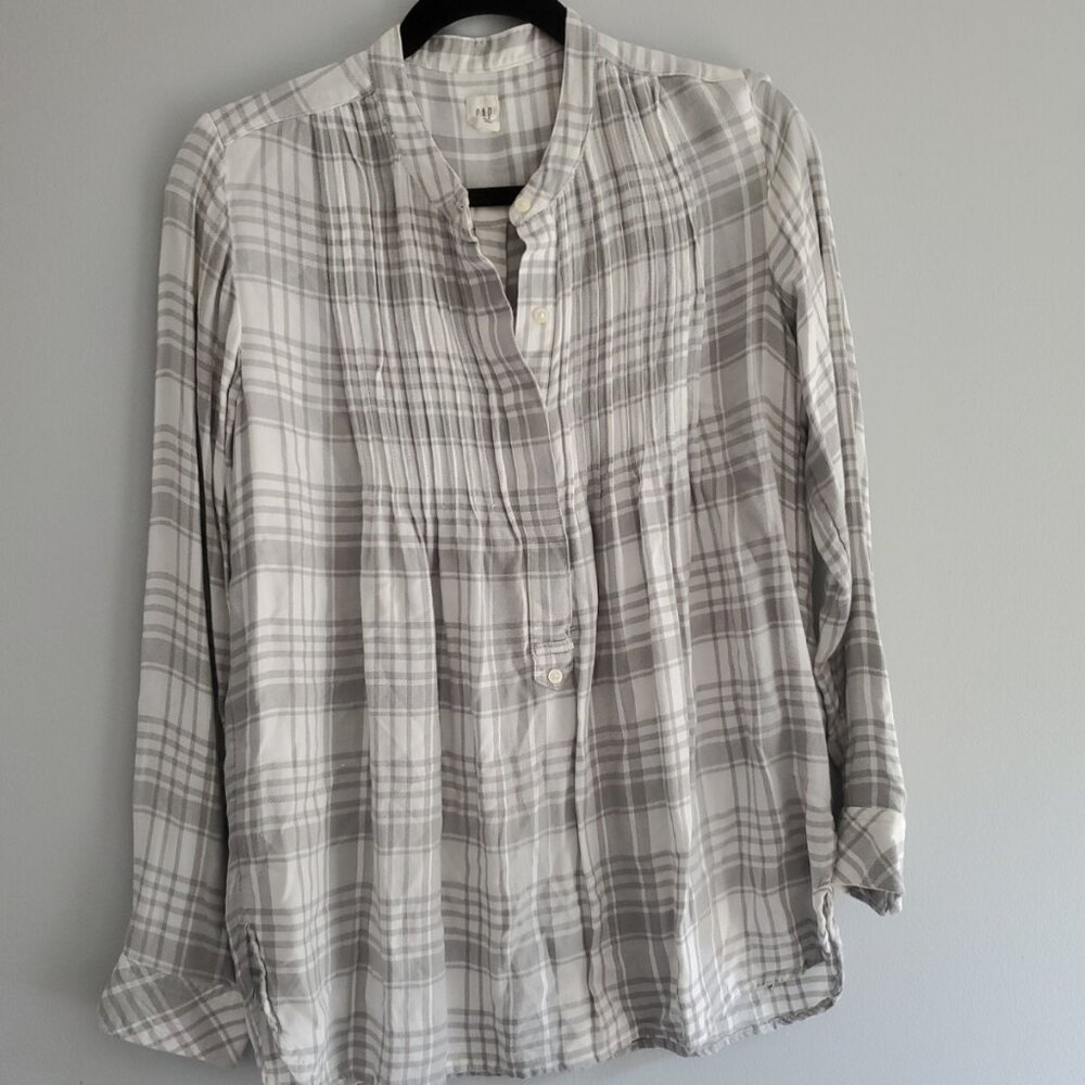 Gap Womens Plaid Tunic Top Size S Gray Long Sleeve 3/4 Button up Front